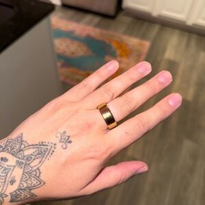Gold Oura Ring Size 7 Used